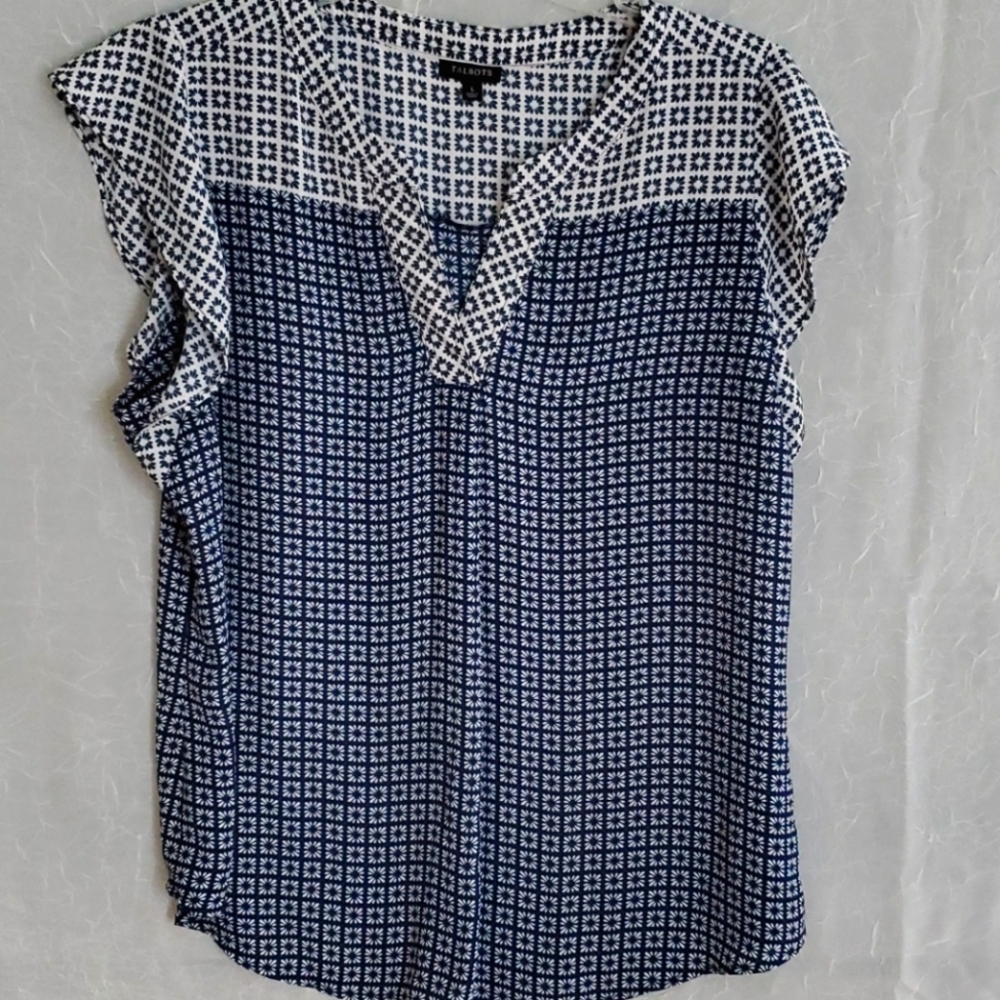 Short sleeve blouse